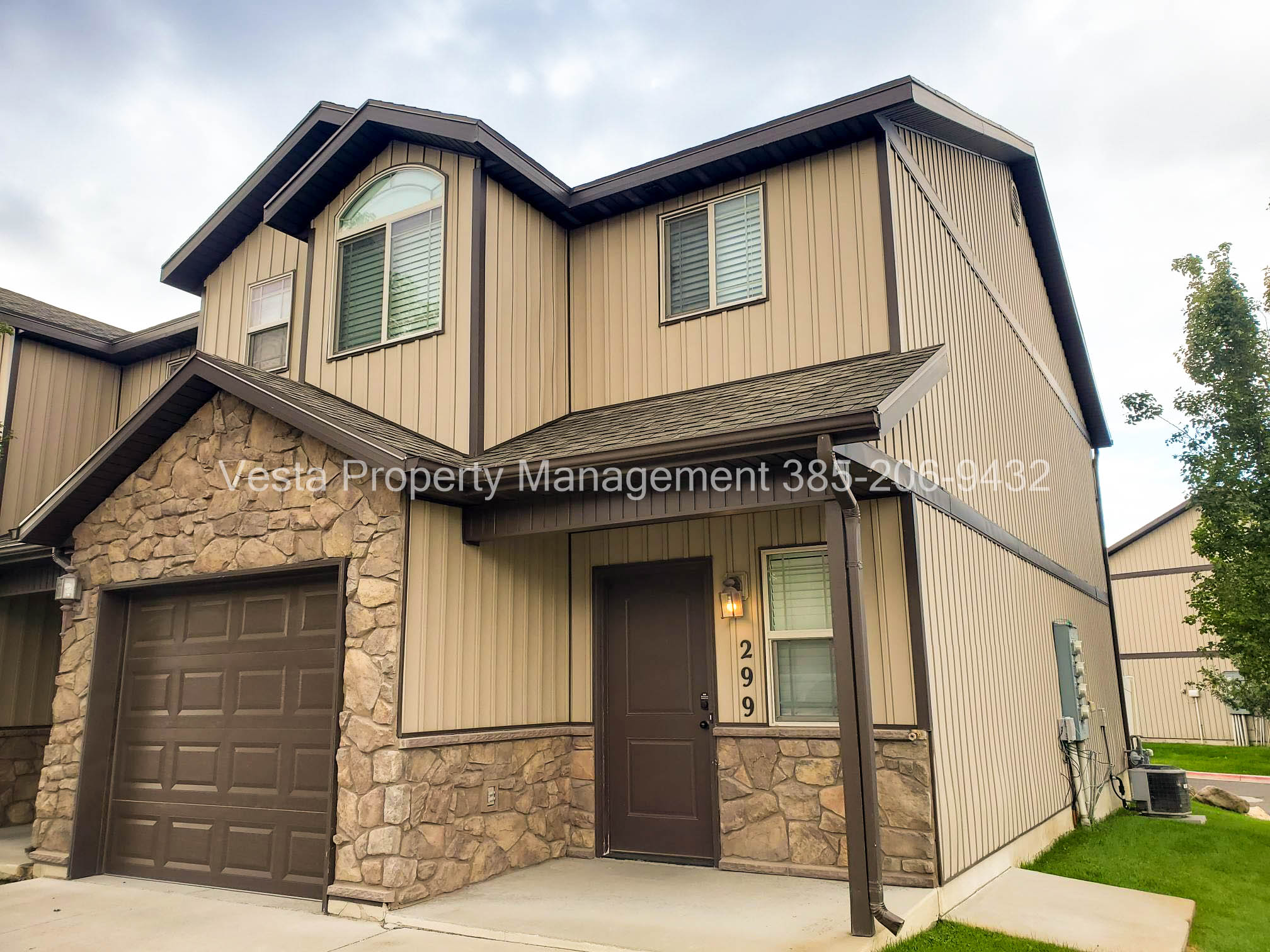 299 West 1940 North