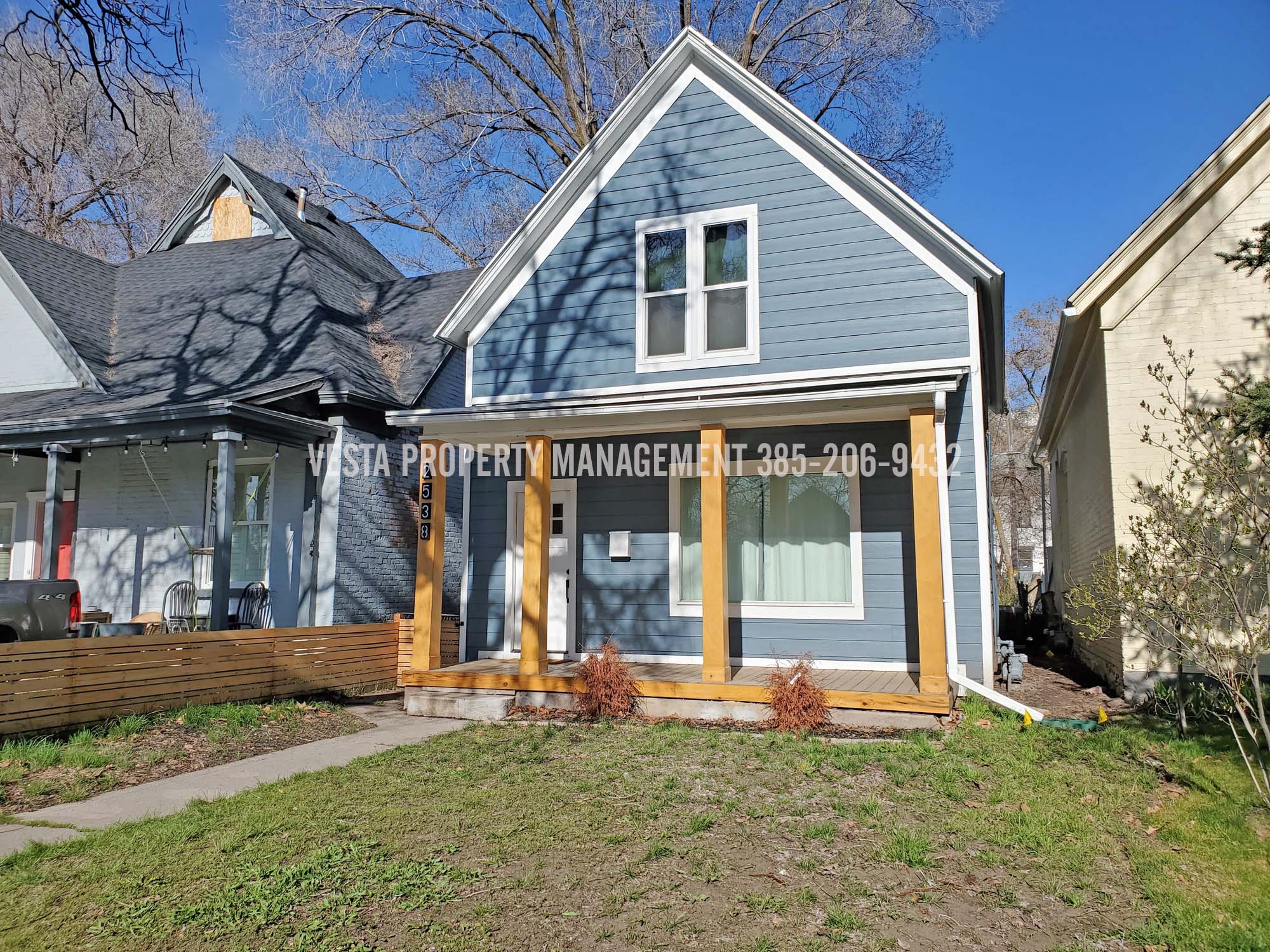 Property main image