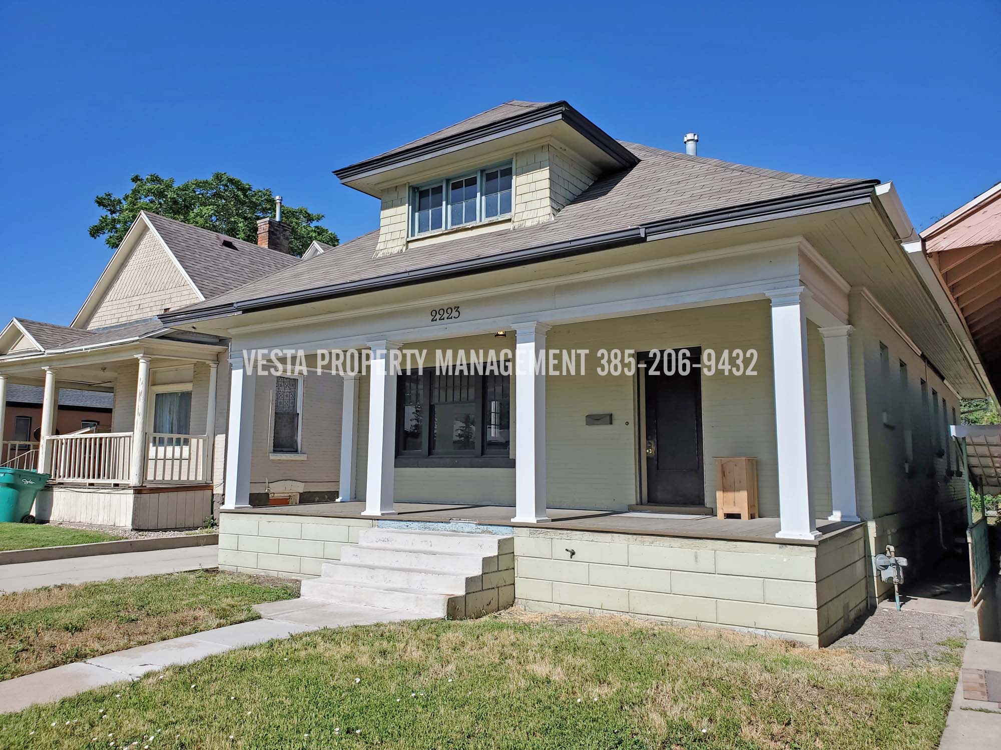 2223 Adams Avenue