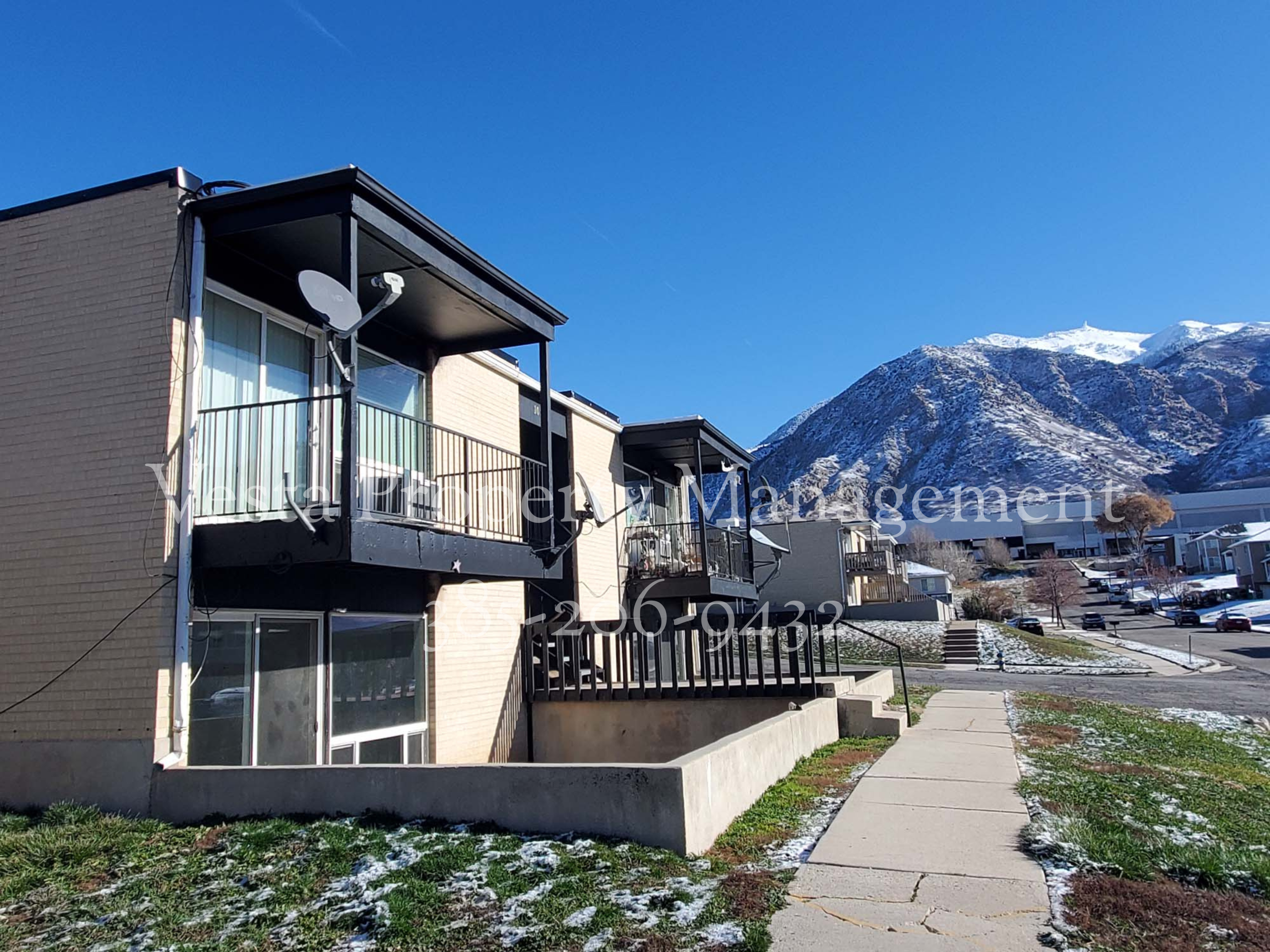 1030 Healy Street - 1030